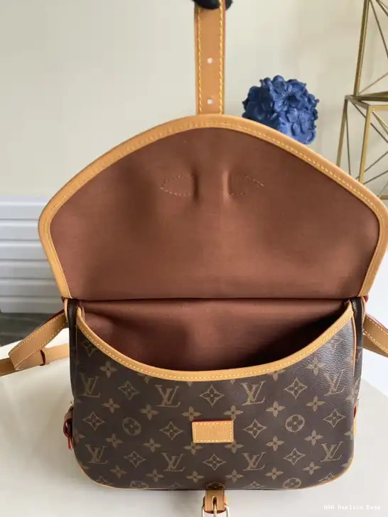 Aaa replica bags LOUIS VUITTON bag-28*11*20CM Saumur 0514